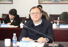 研发多语种大模子